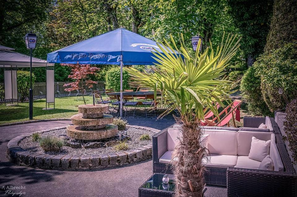 Sopherl Am See - Fruehstueck Auf Der Seeterrasse, Sehr Ruhig Und Wunderschoen Am See, 3 Minuten Nach Oberpfaffenhofen, Viele Radtouren, Restaurants & Cafes In Der Umgebung Wessling Exterior photo