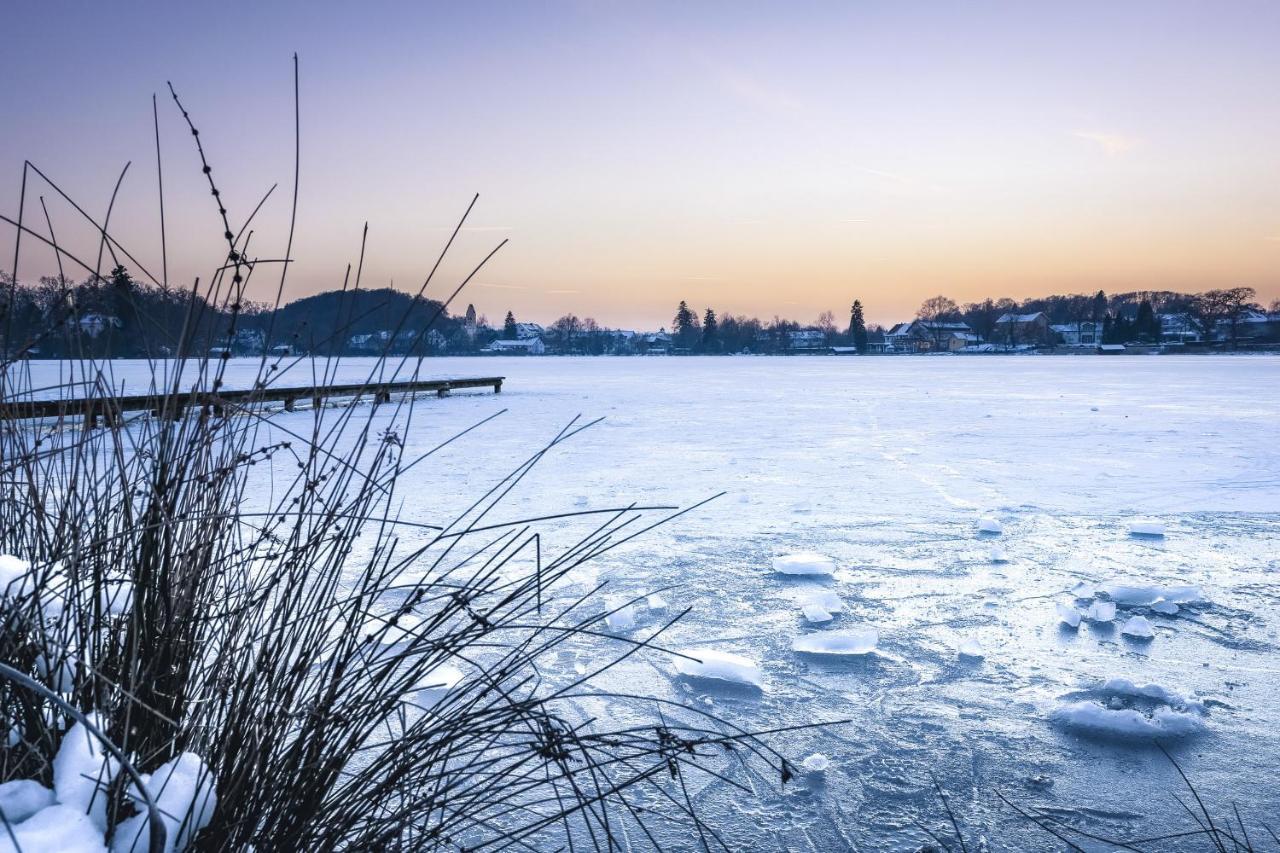 Sopherl Am See - Fruehstueck Auf Der Seeterrasse, Sehr Ruhig Und Wunderschoen Am See, 3 Minuten Nach Oberpfaffenhofen, Viele Radtouren, Restaurants & Cafes In Der Umgebung Wessling Exterior photo